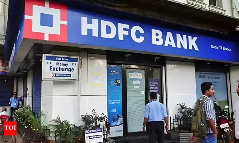 एफडी से सेविंग अकाउंट तक, HDFC बैंक ने जमा पैसे पर दिया बड़ा झटका